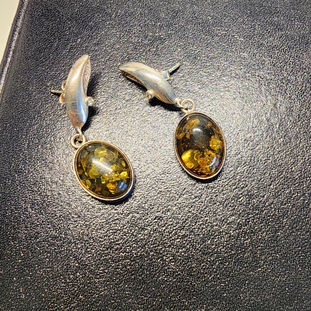 Elegant Silver and Gold Drop Earrings - Picture 2 of 5